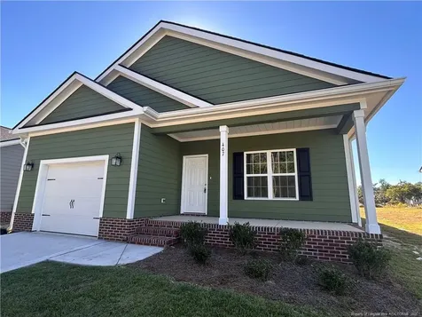 407 Morehead Street Spring Lake NC 28390