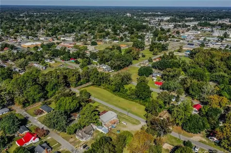 9TH Street Lumberton NC 28358