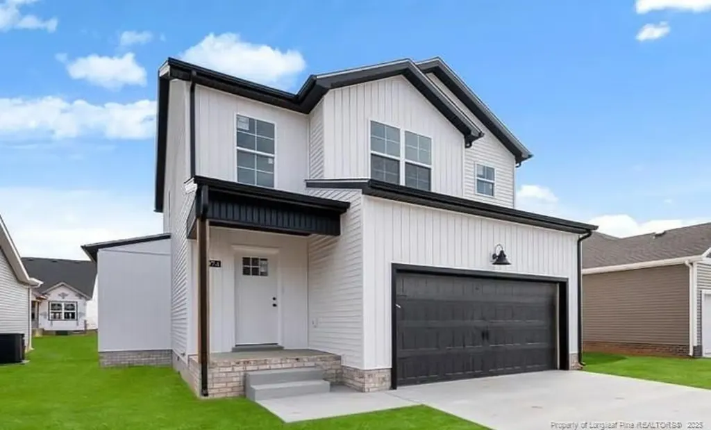 194 Sofias Court Raeford NC 28376