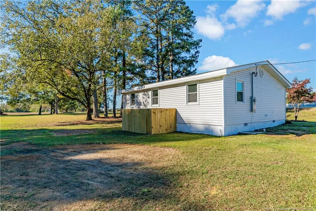 1340 George Perry Lee Road Dunn NC 28334