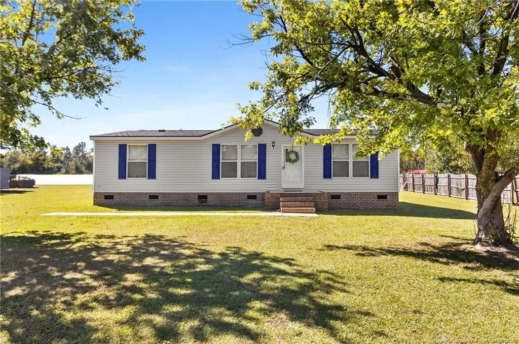 1334 E Green Springs Road Parkton NC 28371