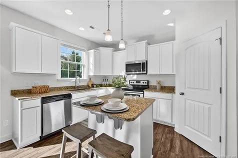 921 Stable Fern Drive Fuquay Varina NC 27526