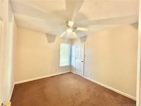 4324 Falls Drive Hope Mills NC 28348