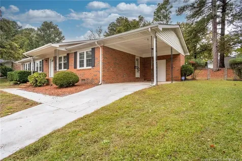 920 Carnegie Drive Fayetteville NC 28311