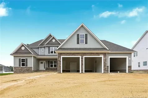 1943 Thomas Wood (lot 98) Drive Fayetteville NC 28306