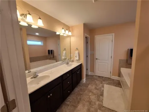 286 Peaceford Avenue Raeford NC 28376