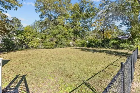 502 N Stewart Street Raeford NC 28376