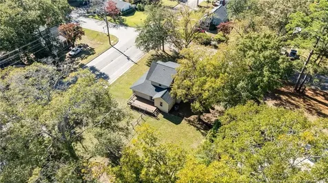502 N Stewart Street Raeford NC 28376