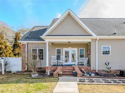21 Brownstone Drive Lumberton NC 28360