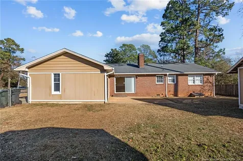6319 Whitehall Fayetteville NC 28303