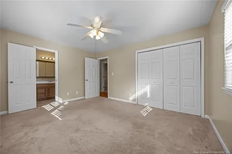 6319 Whitehall Fayetteville NC 28303