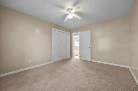 6319 Whitehall Fayetteville NC 28303