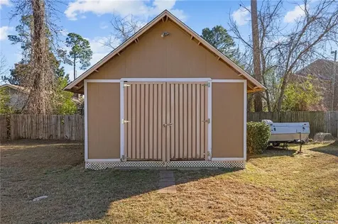 6319 Whitehall Fayetteville NC 28303