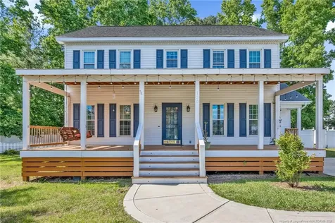 130 Red Robin Drive Dunn NC 28334