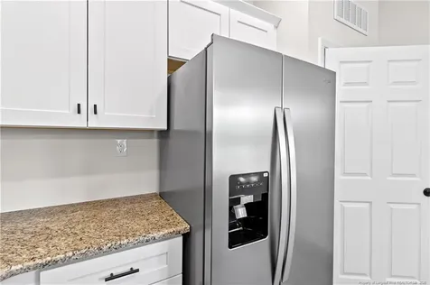 804 Holmes Street Clinton NC 28328