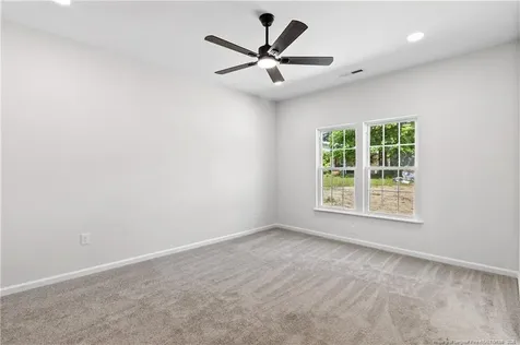 804 Holmes Street Clinton NC 28328