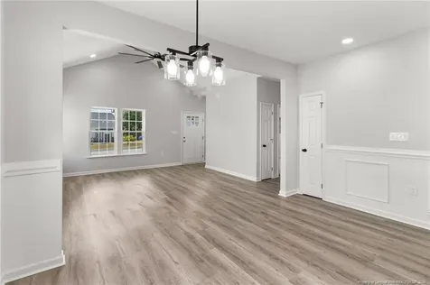 802 Holmes Street Clinton NC 28328