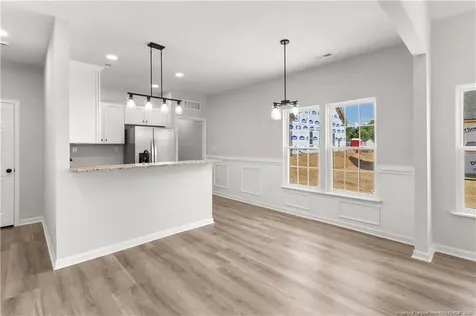 802 Holmes Street Clinton NC 28328