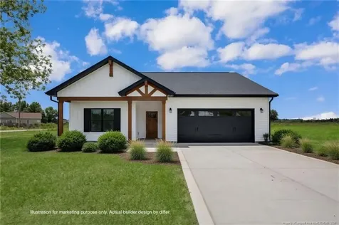 307 Barberry Road Raeford NC 28376