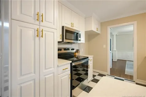 2515 Mirror Lake Drive Fayetteville NC 28303