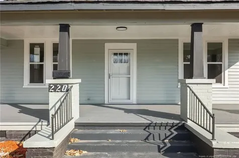 220 Beaman Street Clinton NC 28328
