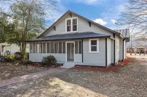 220 Beaman Street Clinton NC 28328