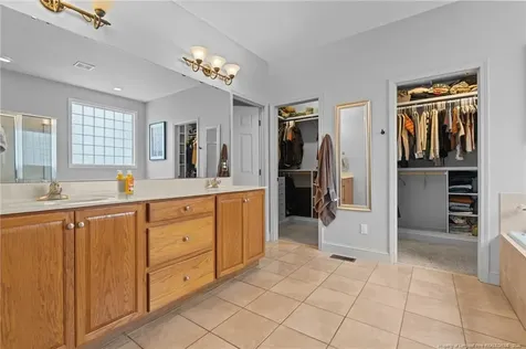 16 Cottswold Lane Spring Lake NC 28390