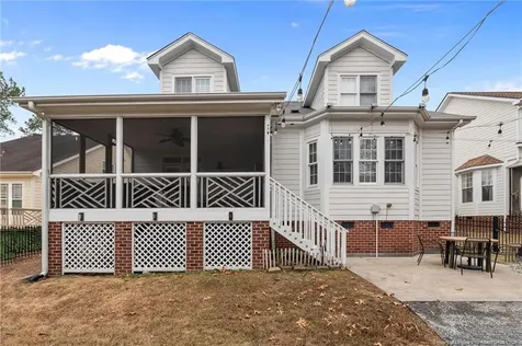 16 Cottswold Lane Spring Lake NC 28390
