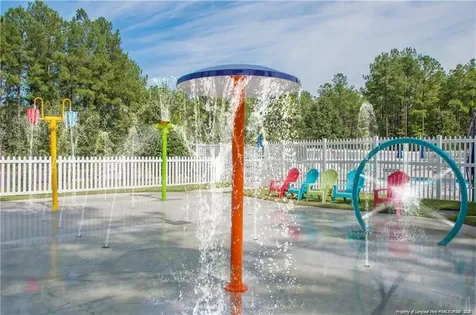 16 Cottswold Lane Spring Lake NC 28390