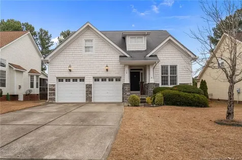 16 Cottswold Lane Spring Lake NC 28390