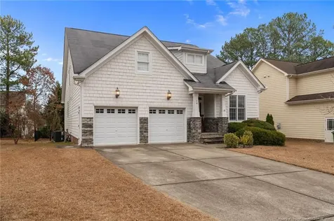 16 Cottswold Lane Spring Lake NC 28390