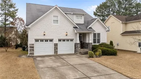 16 Cottswold Lane Spring Lake NC 28390