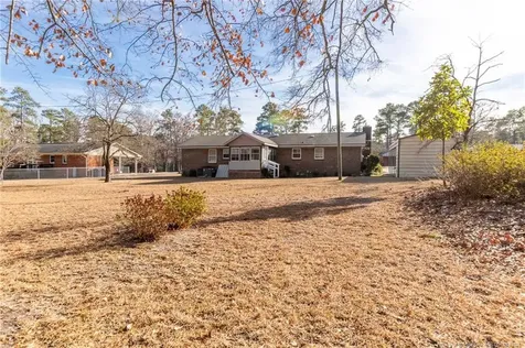 823 E Donaldson Avenue Raeford NC 28376