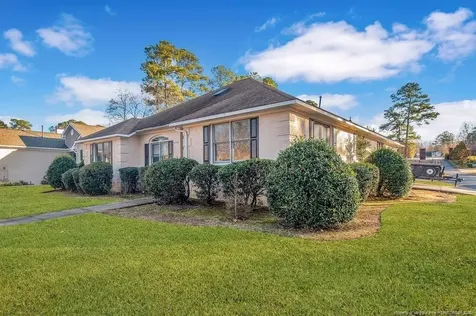 6208 Falkland Court Fayetteville NC 28311