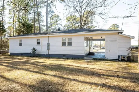 2907 Siversten Road Autryville NC 28318