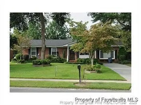 5341 Plateau Court Fayetteville NC 28303