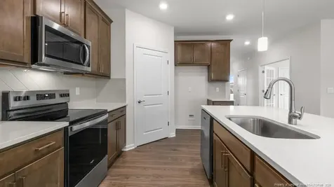 804 Fernwind Circle Aberdeen NC 28315