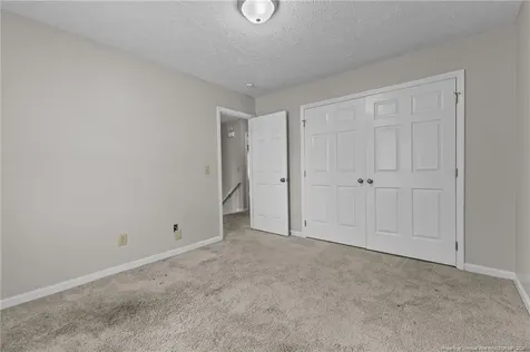 1820 Daphne Circle Fayetteville NC 28304