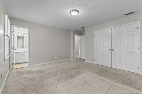 1820 Daphne Circle Fayetteville NC 28304
