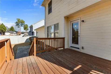 1820 Daphne Circle Fayetteville NC 28304