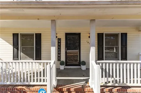 1820 Daphne Circle Fayetteville NC 28304