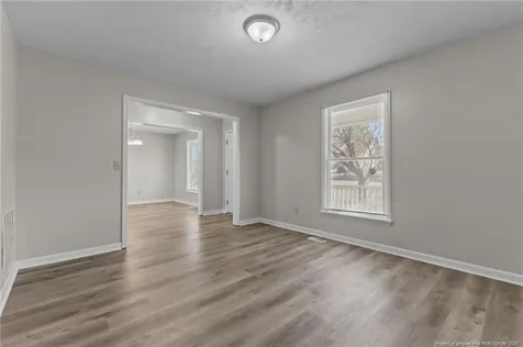 1820 Daphne Circle Fayetteville NC 28304