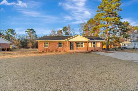 341 Bollinger Avenue Lumberton NC 28360
