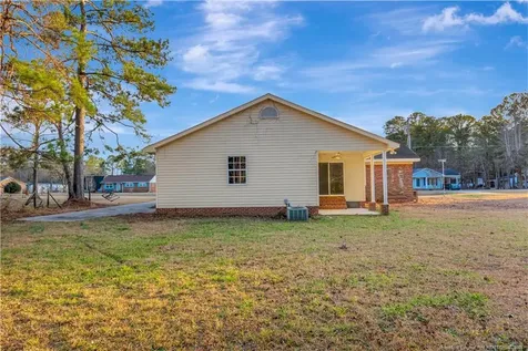 341 Bollinger Avenue Lumberton NC 28360
