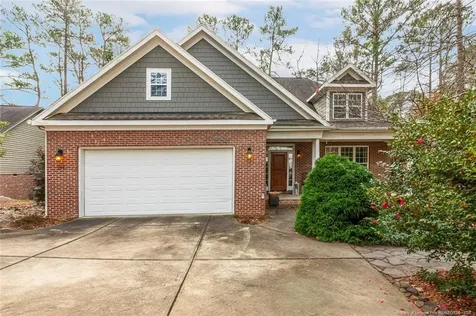 708 Essex Court Sanford NC 27332