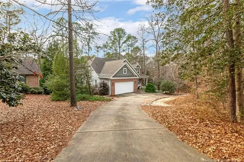 708 Essex Court Sanford NC 27332
