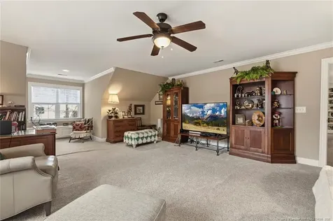 708 Essex Court Sanford NC 27332