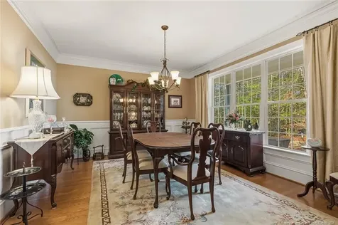 708 Essex Court Sanford NC 27332