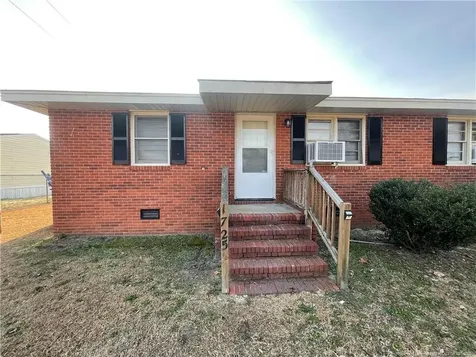 1725 Cumberland Drive Fayetteville NC 28311