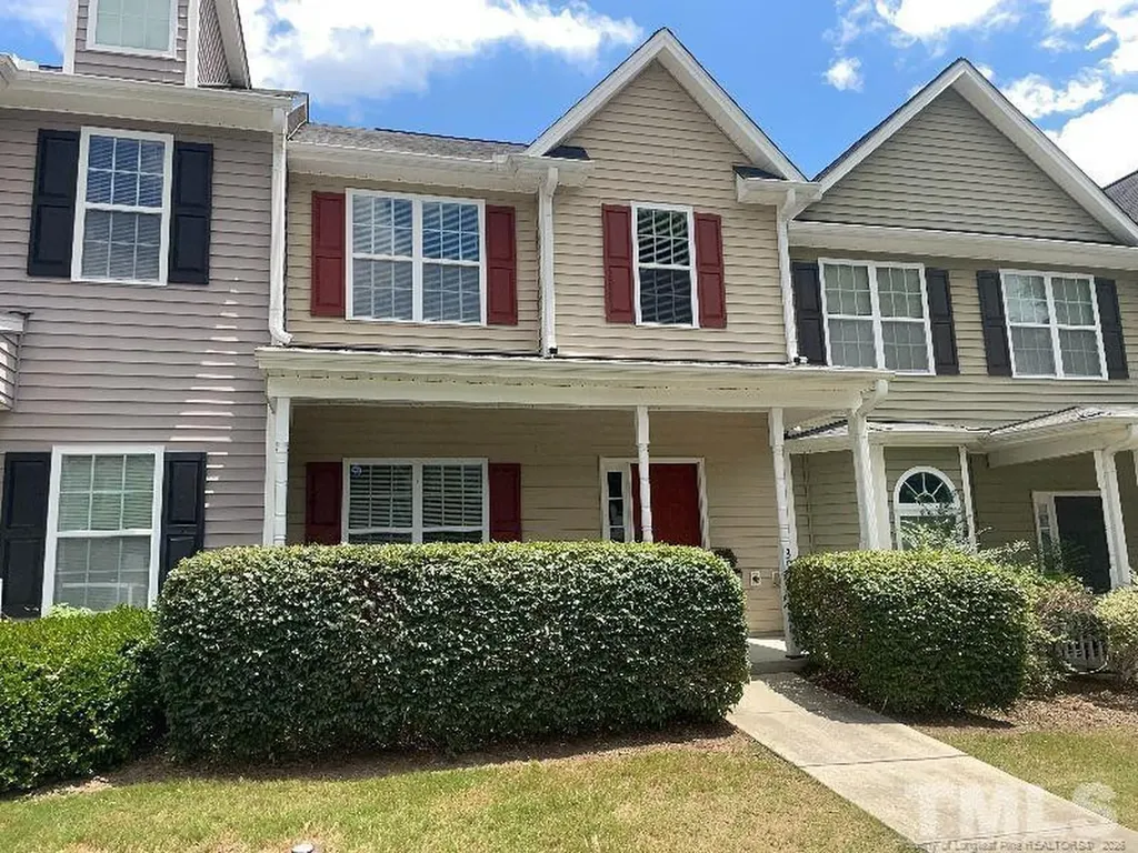 3911 Volkswalk Place Raleigh NC 27610